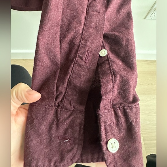 Men’s Levi’s button down - Medium - Picture 4 of 7